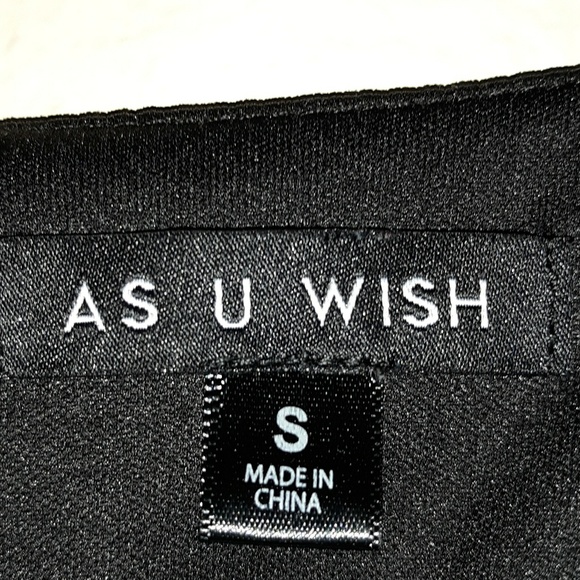 Black dress - Picture 2 of 2